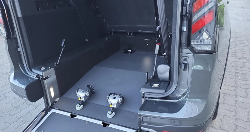 Ford Tourneo Connect Grand cena 234900 przebieg: 1, rok produkcji 2024 z Nowe Miasteczko małe 326